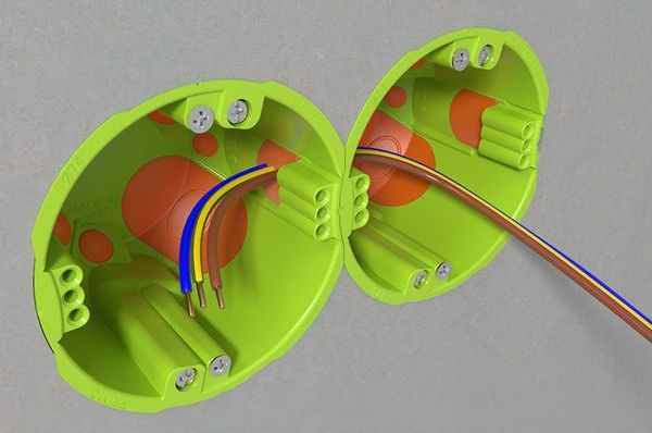 25 St. Primo Gerätedose Qnect Hohlwand 62 mm
